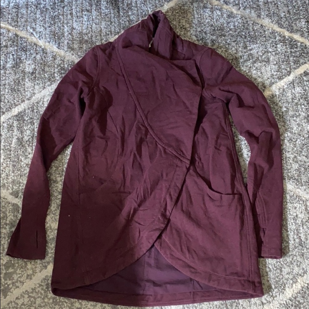 Lululemon wrap. Size 6
